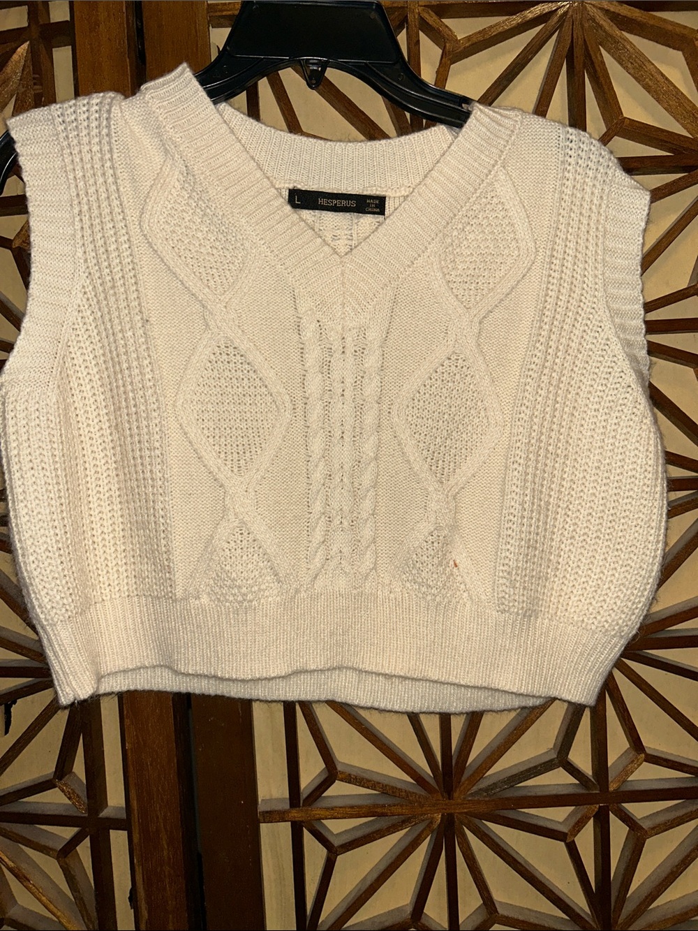 Hesperus Cream Cable Knit Sleeveless Cropped Sweater Vest size L